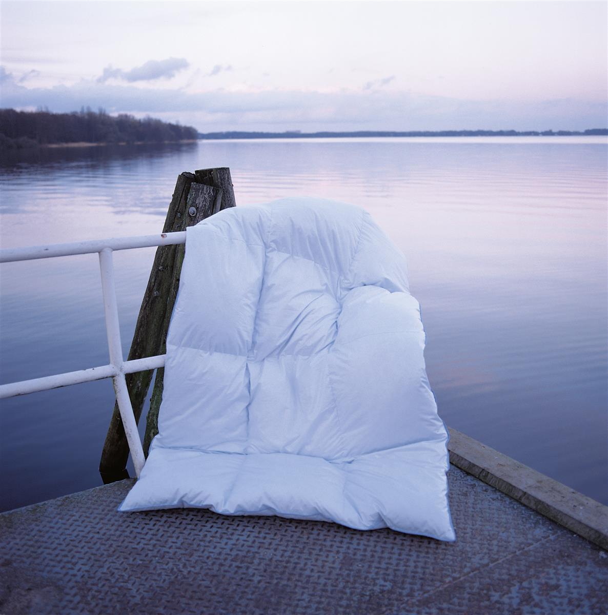 Canadian-Dreams135x200 cm 'Polarnacht' Premium extra warm, 1380 g Daunen